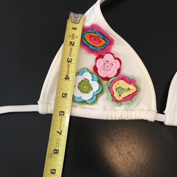 Bathing suit top - never worn! - Picture 6 of 7